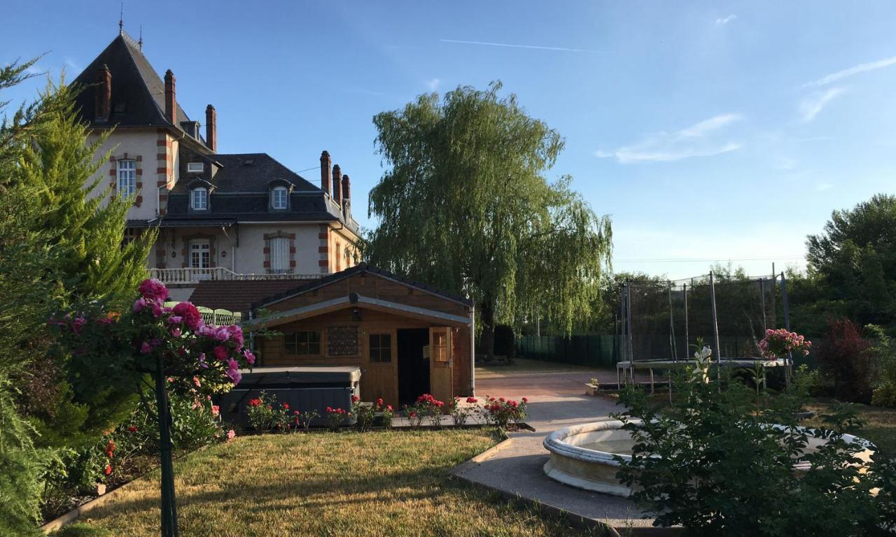 Gite Logis Des Fontaines Raon-l'Etape Bagian luar foto